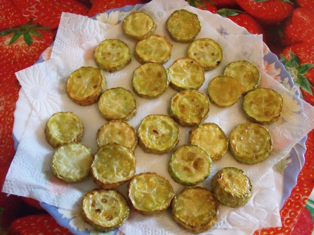 Dovlecei prajiti cu branza