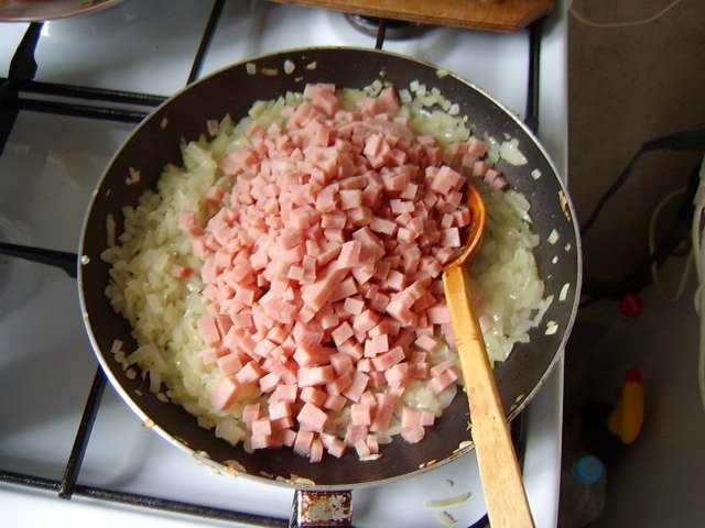 Chec de cartofi cu sunca