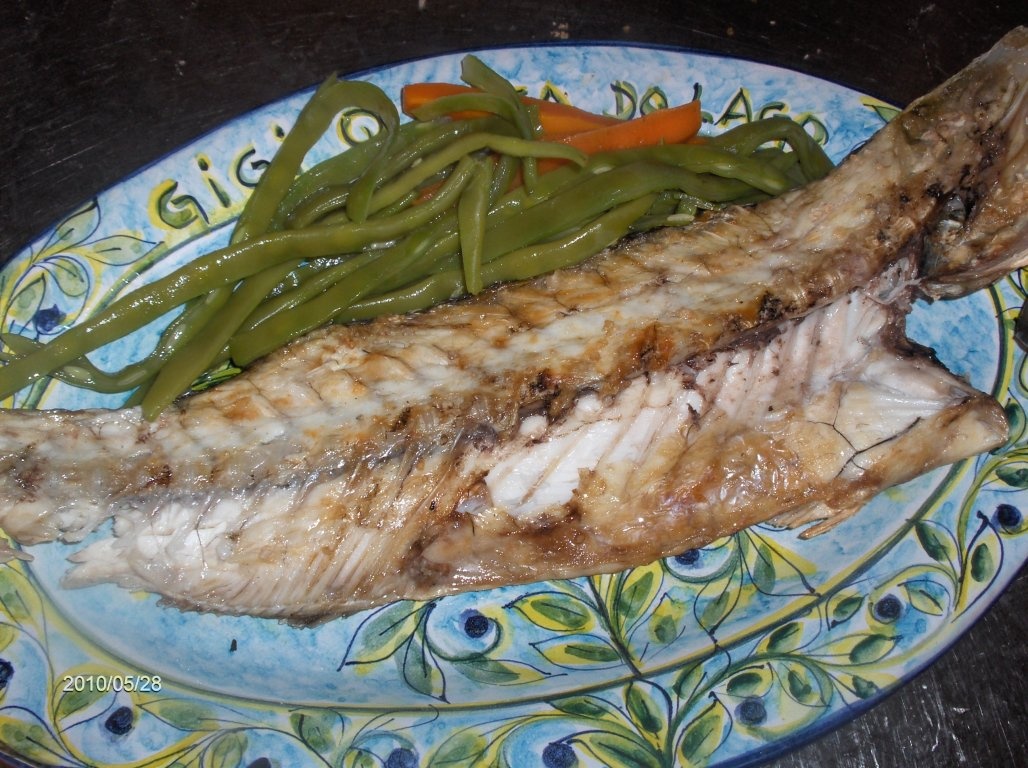 Sea Bass la grill cu legume