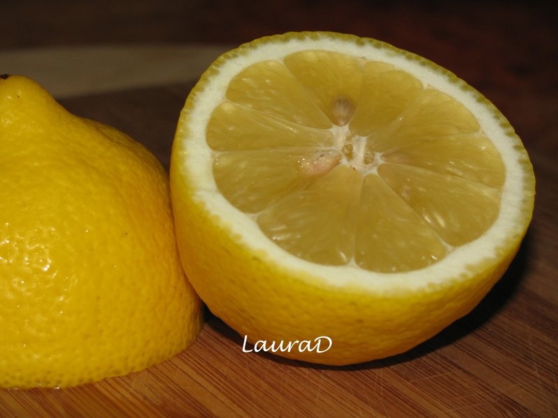 Sorbet parfumat de capsuni