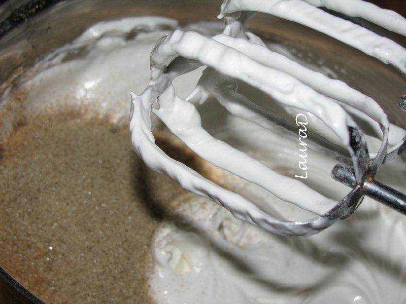 Sorbet parfumat de capsuni