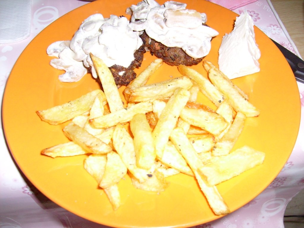 Sos de smantana cu ciuperci