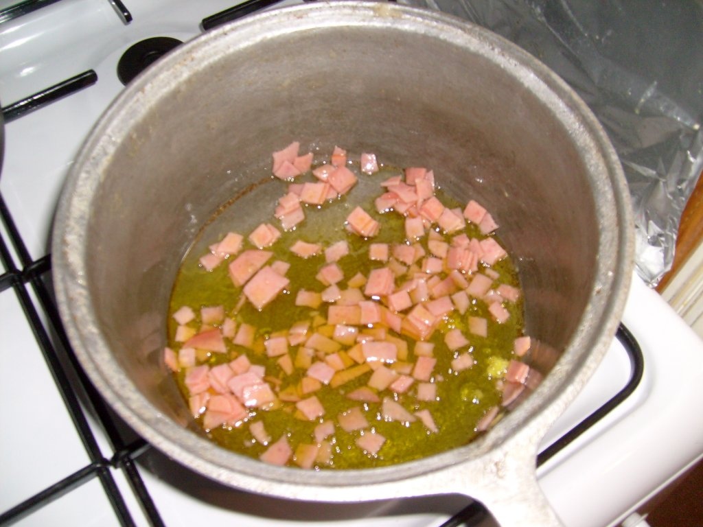 Tortellini cu sos alb