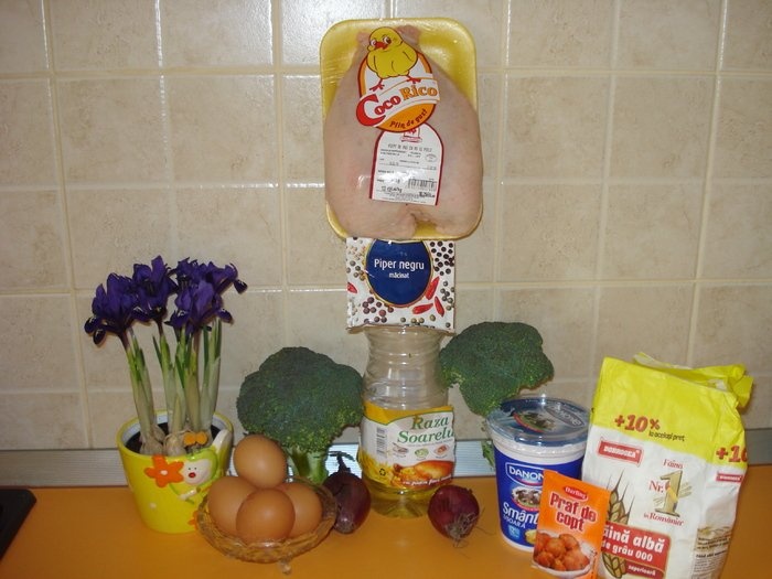 Rulada cu broccoli si piept de pui