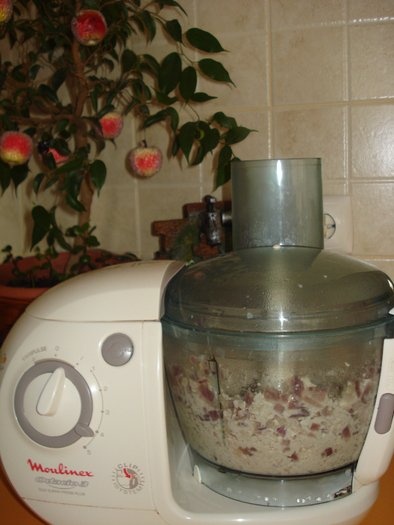 Rulada cu broccoli si piept de pui