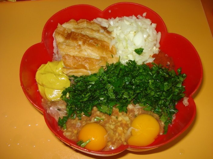 Rulada de carne tocata