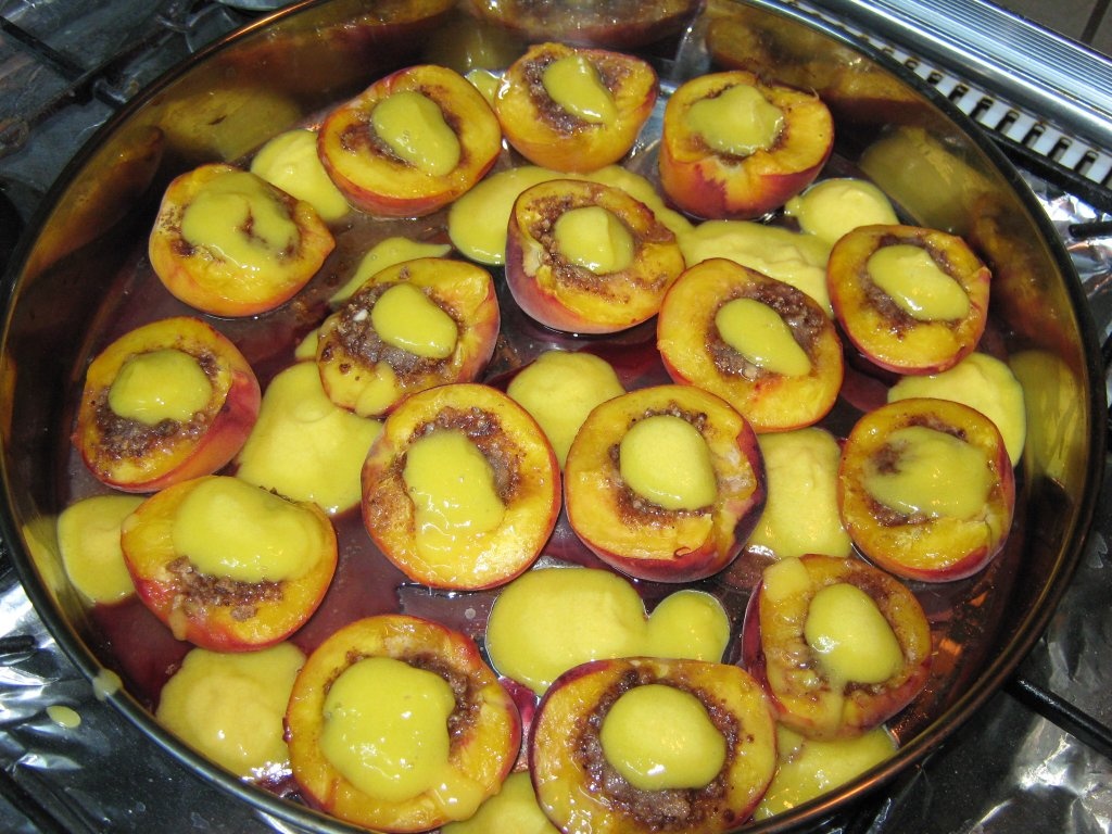 Piersici umplute la cuptor