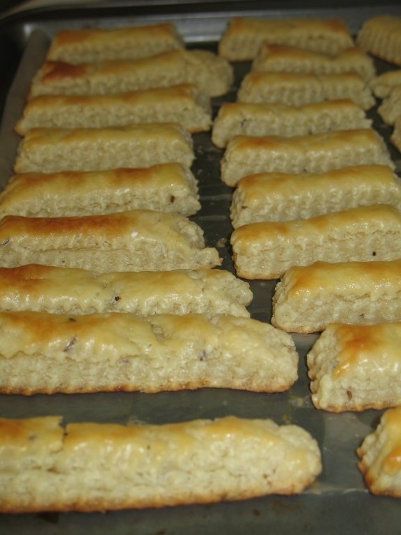 Aluat fraged, foietaj (pentru Saratele, Branzoici, Placinte etc.) cu branza Philadelphia