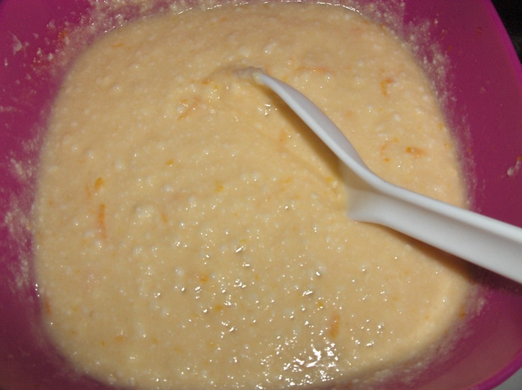 Mini tarte cu cremã de urdã si scortisoarã