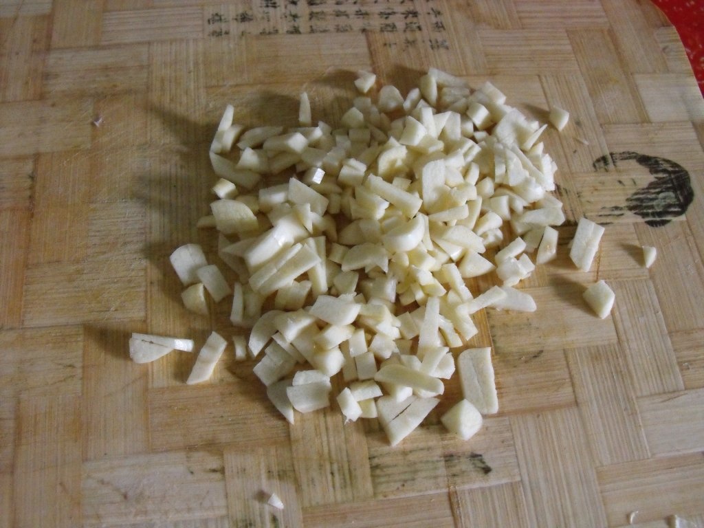 Ostropel din aripioare de pui