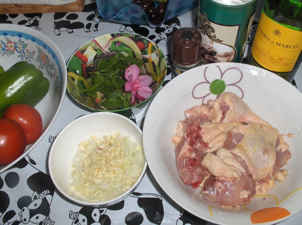 Pui  cu scoici (Frango com Amêijoas)