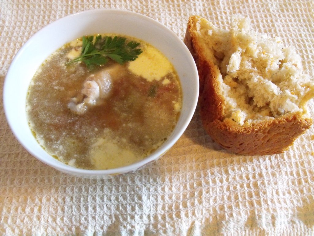 Ciorbita din aripioare de pui