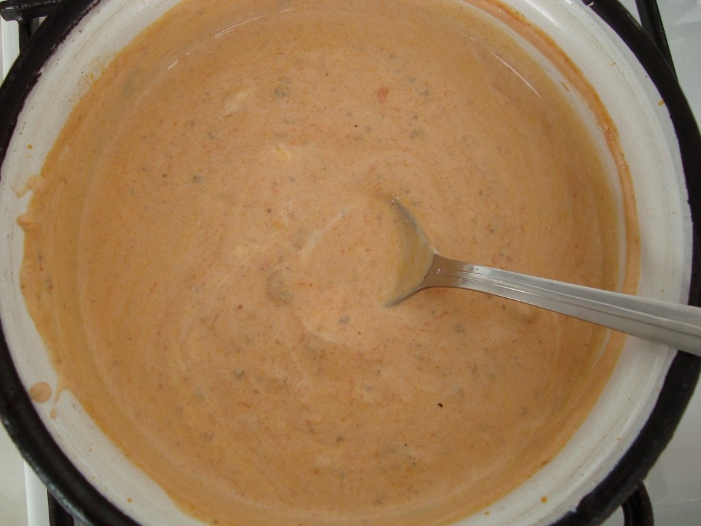 Tortellini cu sos picant