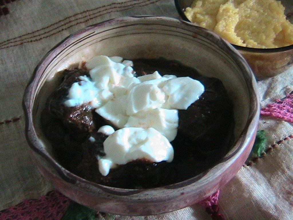 Sarmalute in foi de vita