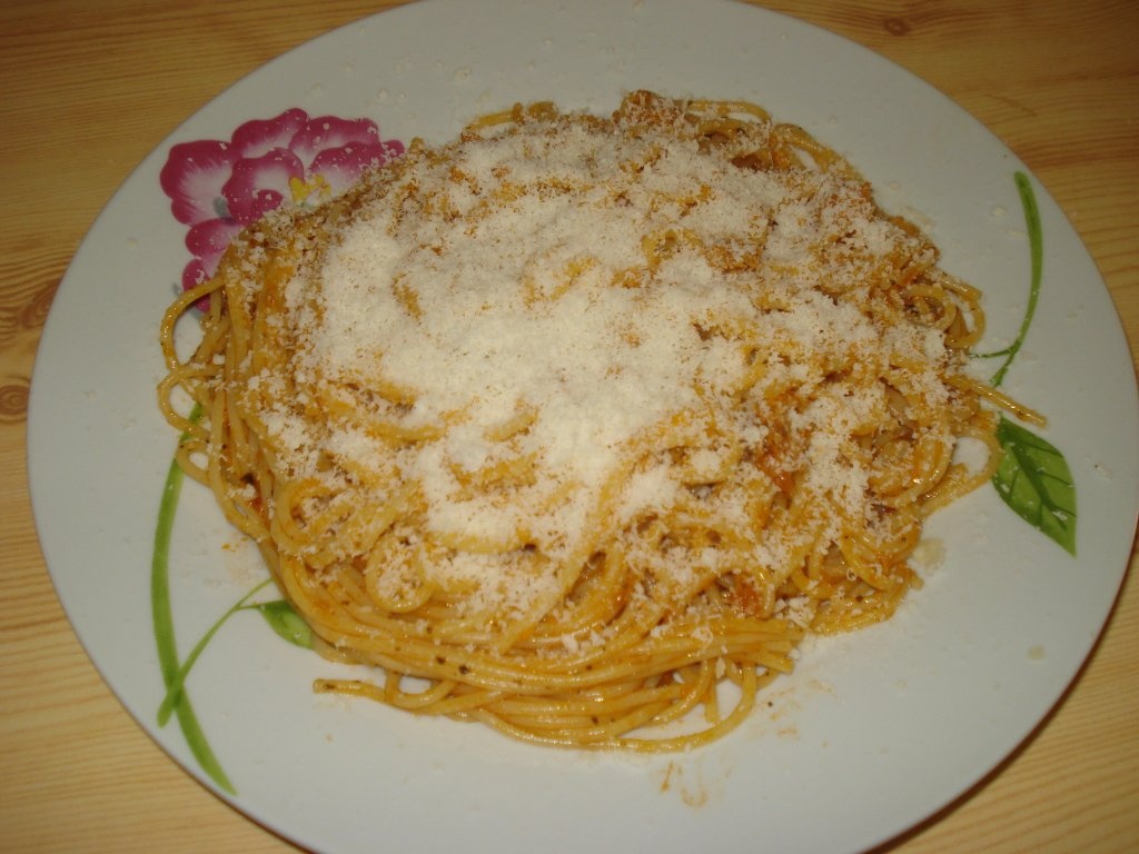 Spaghete cu ton