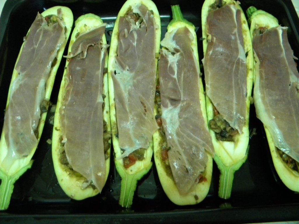 Vinete umplute cu arome mediteraneene