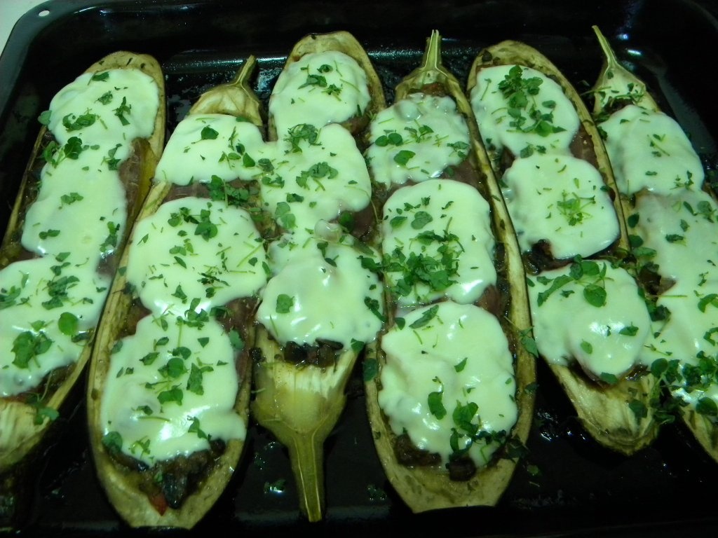 Vinete umplute cu arome mediteraneene