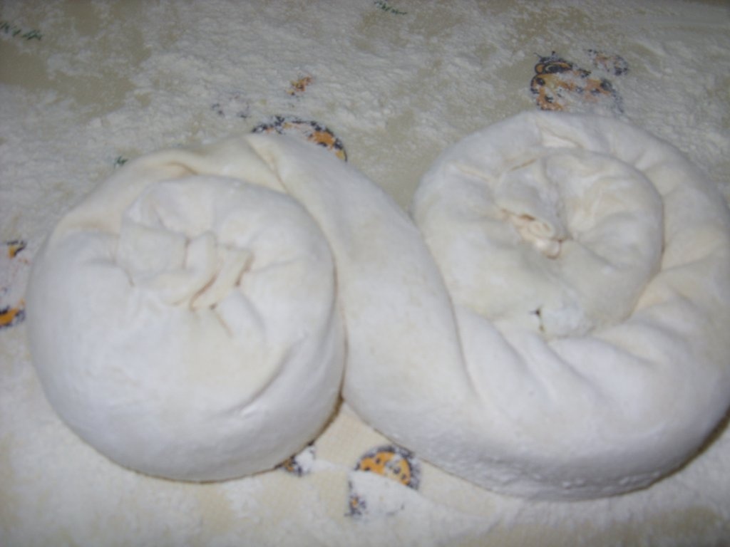 Placinta cu branza si verdeata