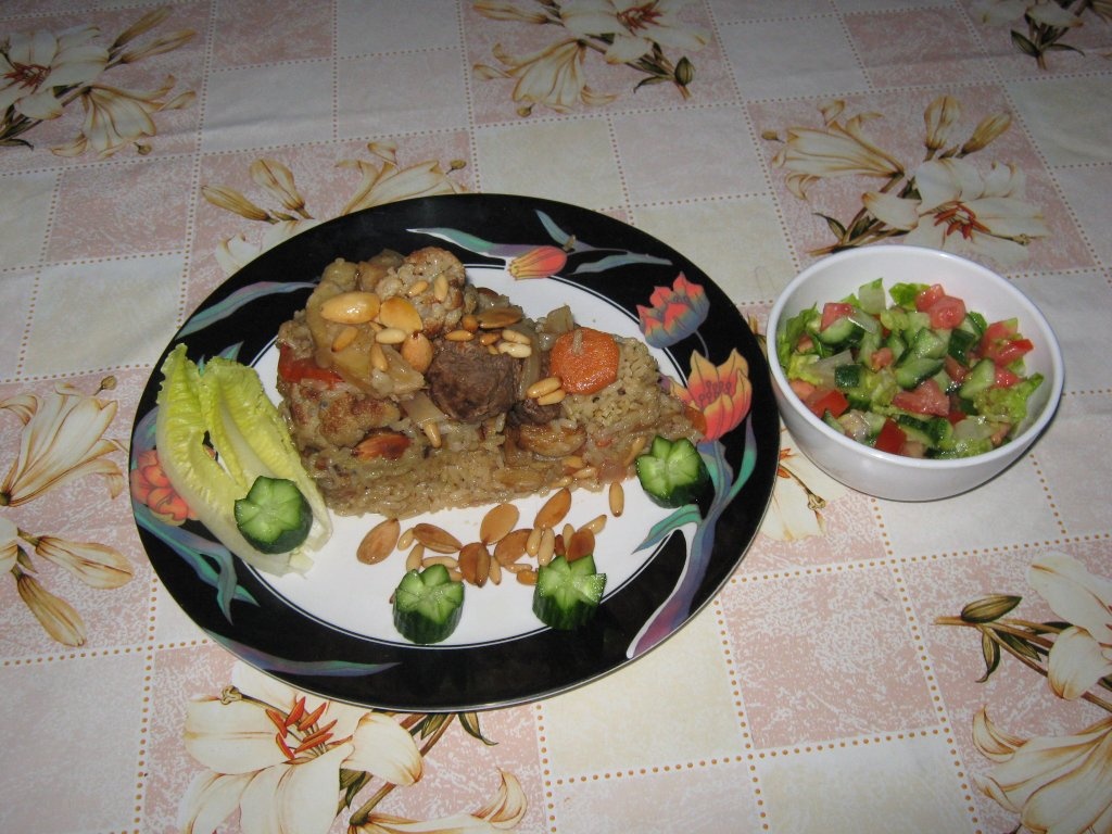 Maglubeh cu carne de vita-specific tarilor arabe