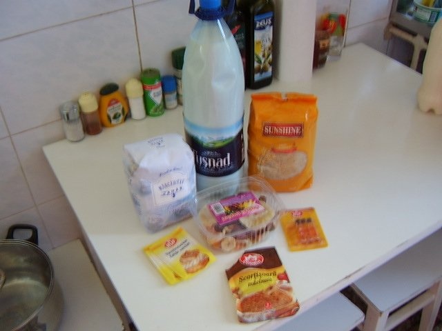 Orez cu lapte si fructe confiate