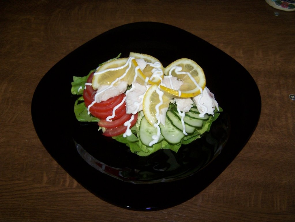 Salata cu pui ...Pentru o silueta perfecta !!!