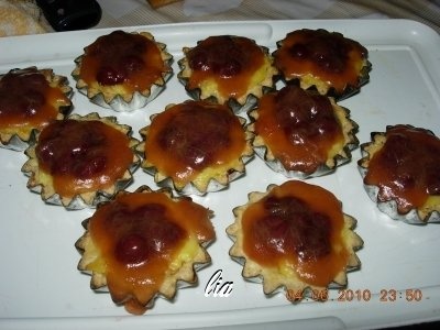 Tarta si "tartute" cu fructe