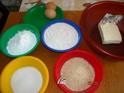 Tarta si "tartute" cu fructe