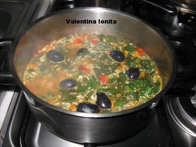 Spanac cu orez si masline