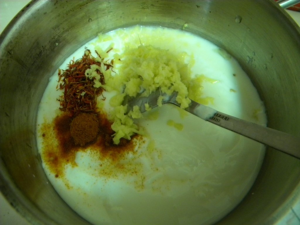 Pulpe de pui cu crusta de iaurt