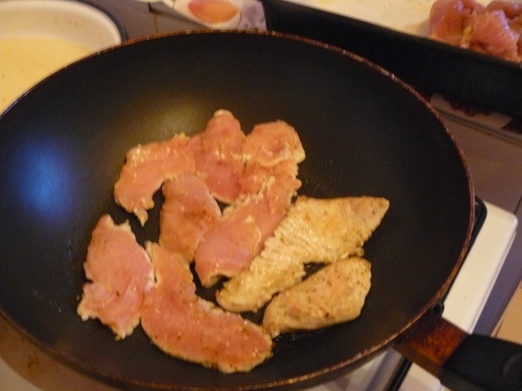 Piept de curcan cu galbiori