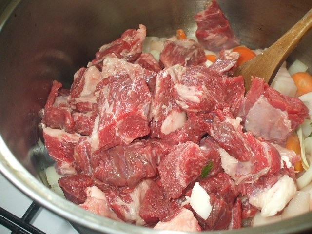 Boeuf Bourguignon/Carne de vita in sos de vin