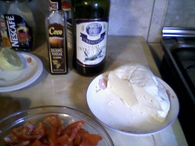 Salata din piept de pui cu branza de oi