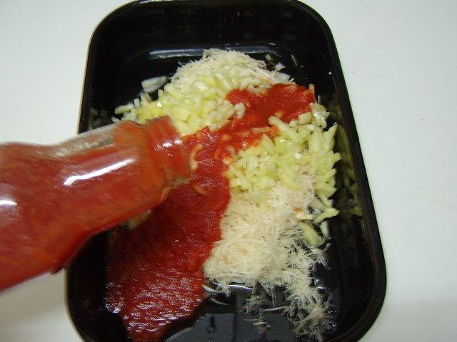 Platica si caras cu sos la tava