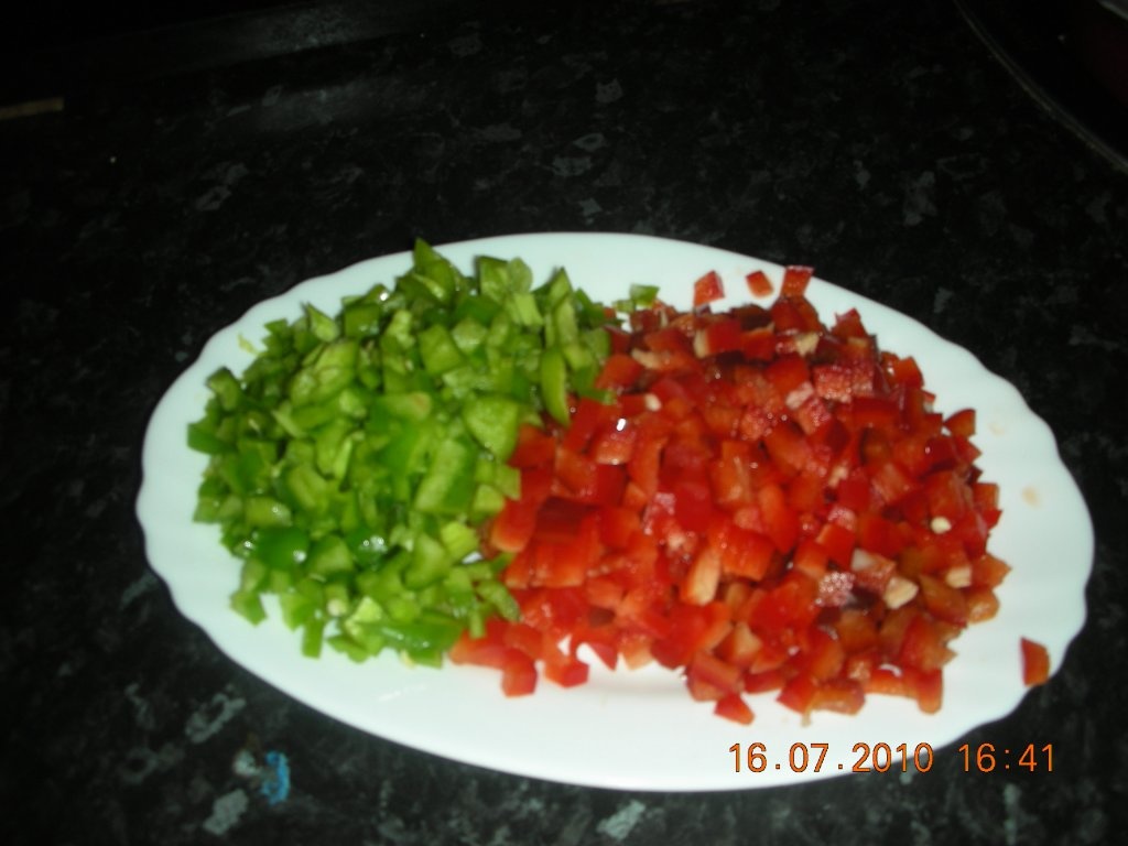 Paella cu fructe de mare