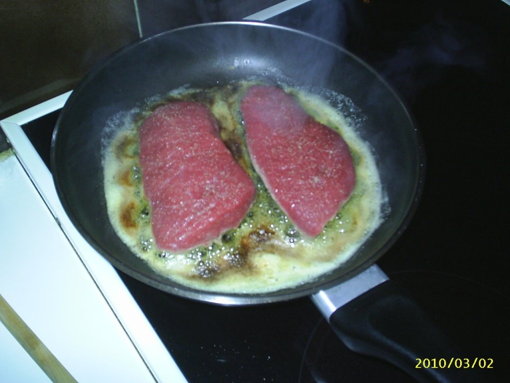 Stek con salsa pimenta(muschi de vita sau porc cu sos de piper negru)