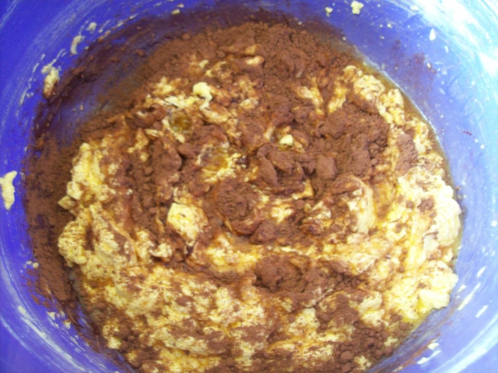 Prajitura ''La multi ani''