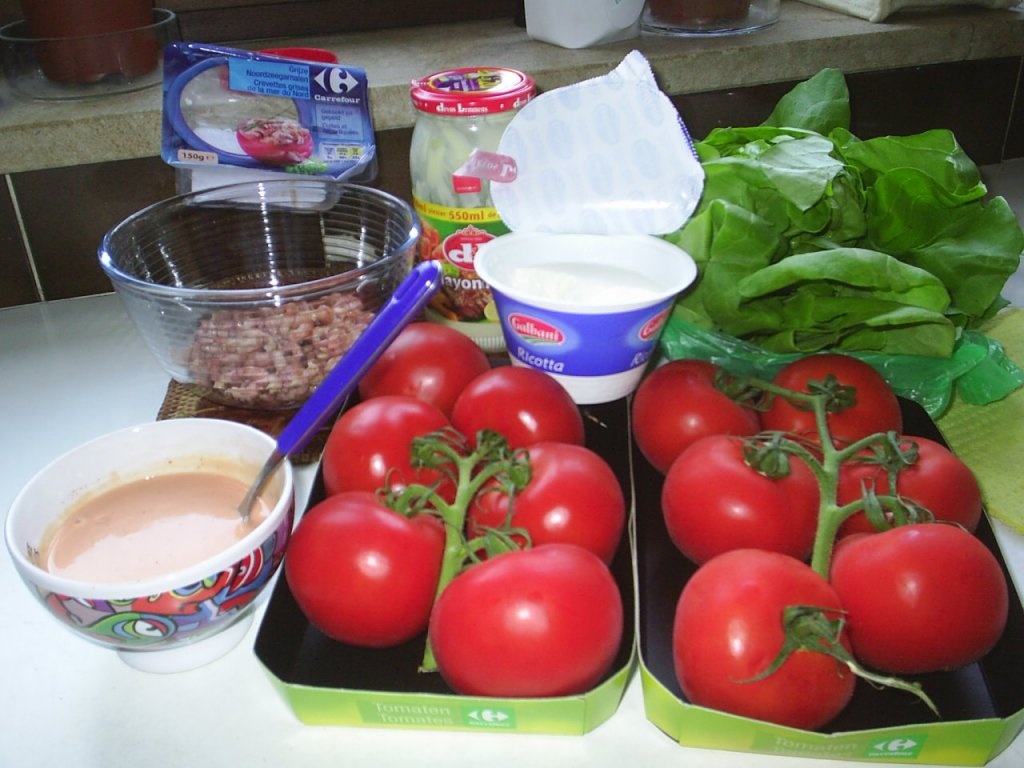 Tomaat garnaal(rosii umplute cu creveti)