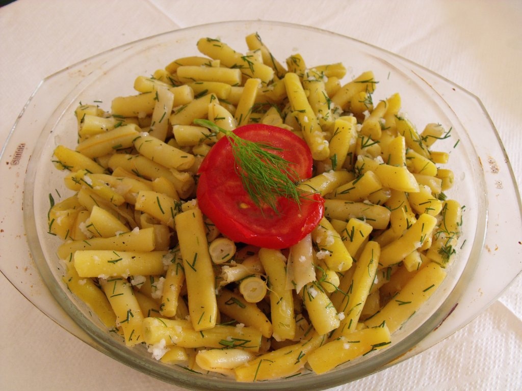 Salata de fasole verde. Reteta simpla, sanatoasa si gustoasa
