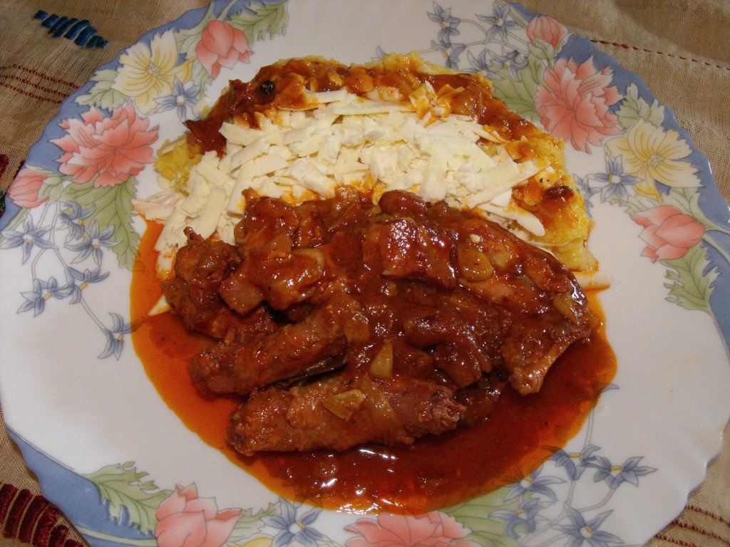 Friptura de pui cu sos de vin