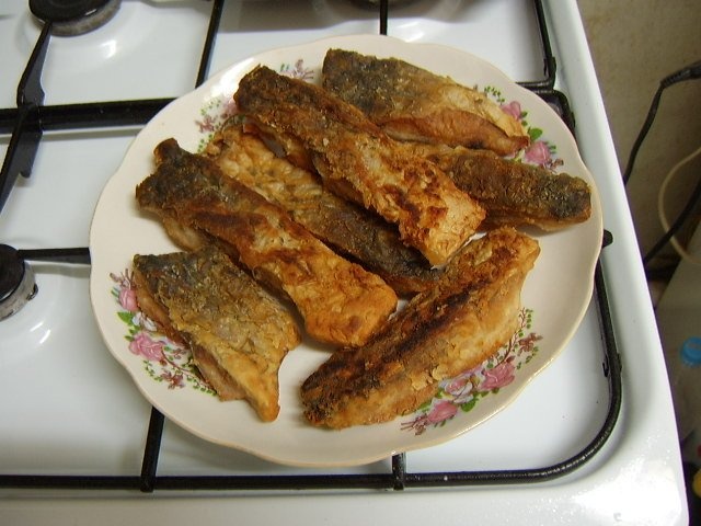 Crap romanesc prajit