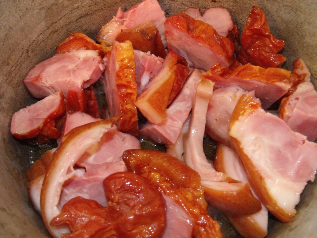 Varza murata cu ciolan afumat