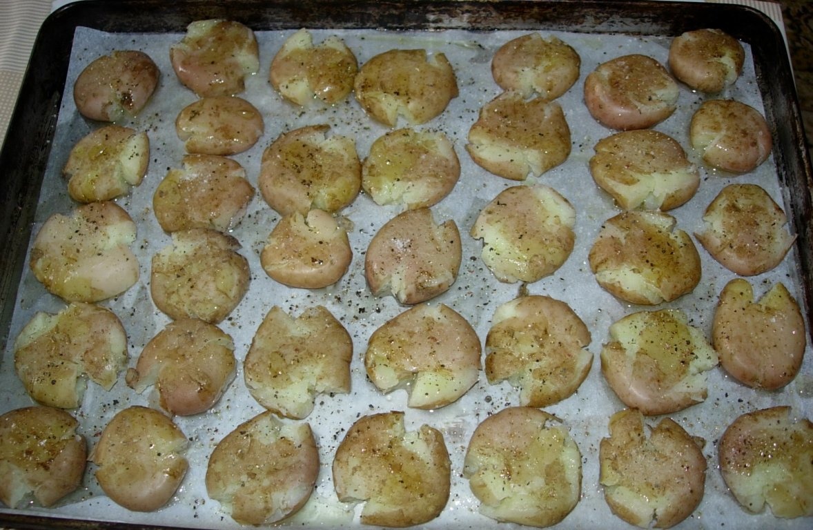 Cartofi noi cu cascaval