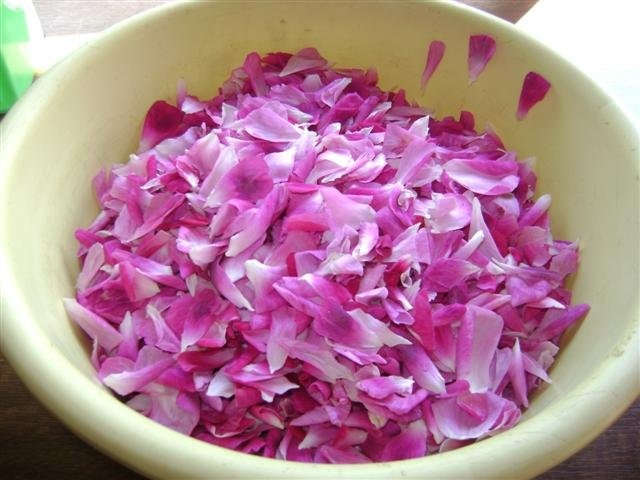 Dulceata de trandafiri