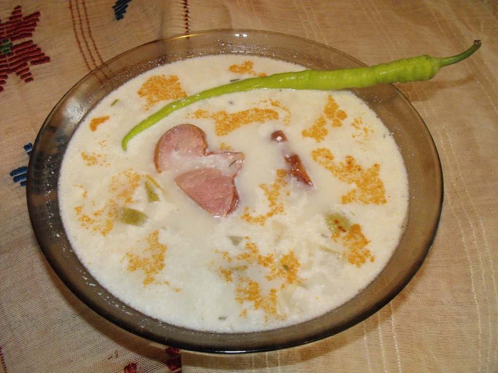 Bors de legume cu afumatura