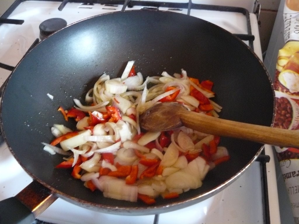 Chec sărat cu ceapă si bacon