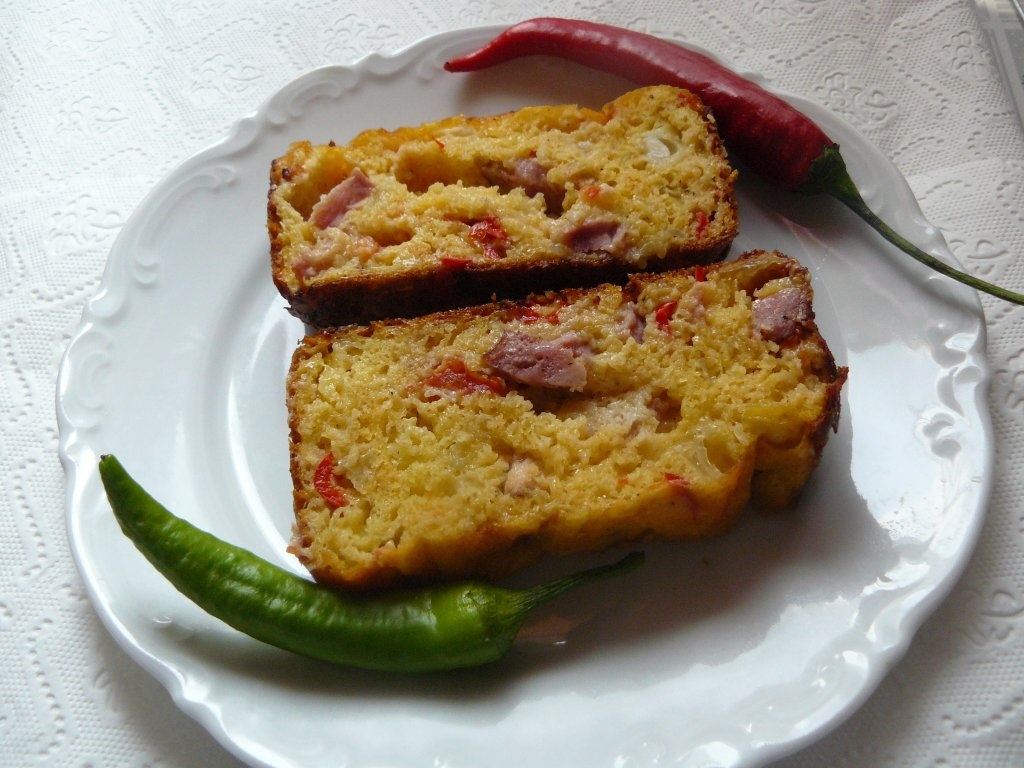 Chec sărat cu ceapă si bacon