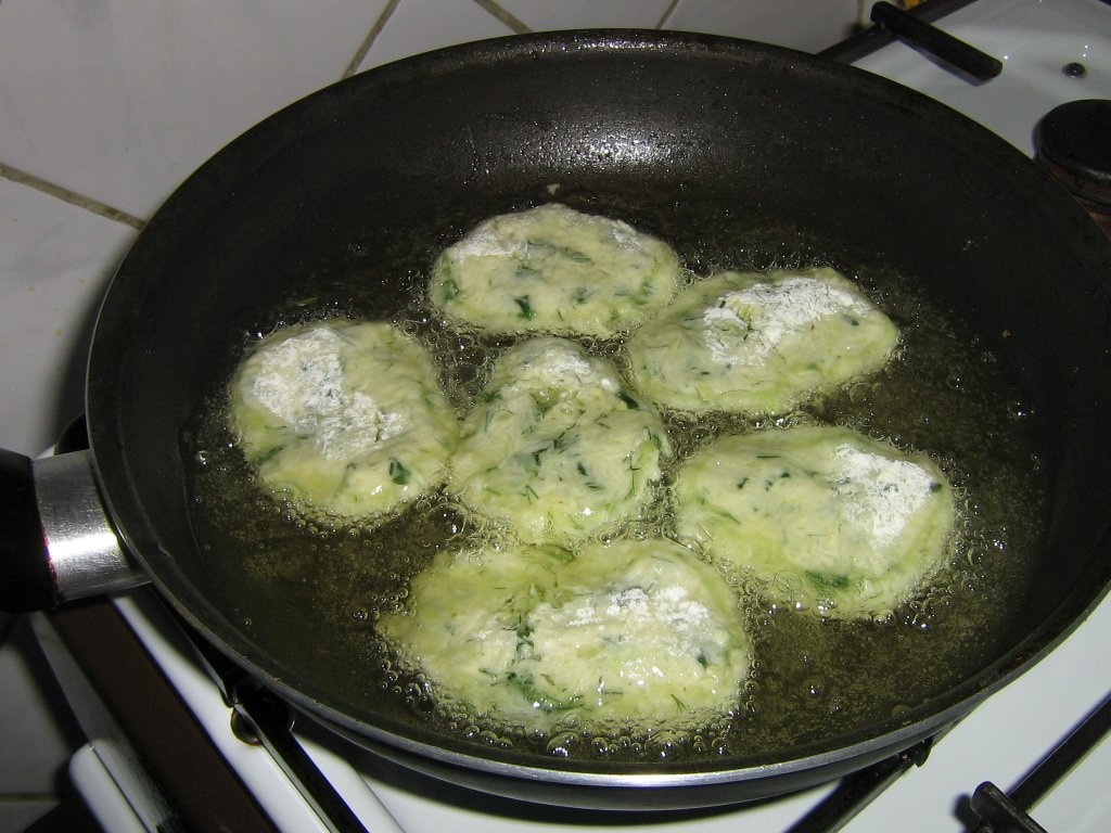 Chiftelute de dovlecei