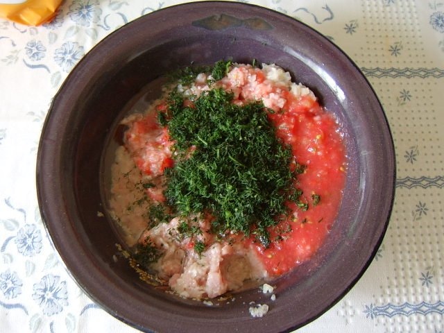 Ardei umpluti cu piept de pui