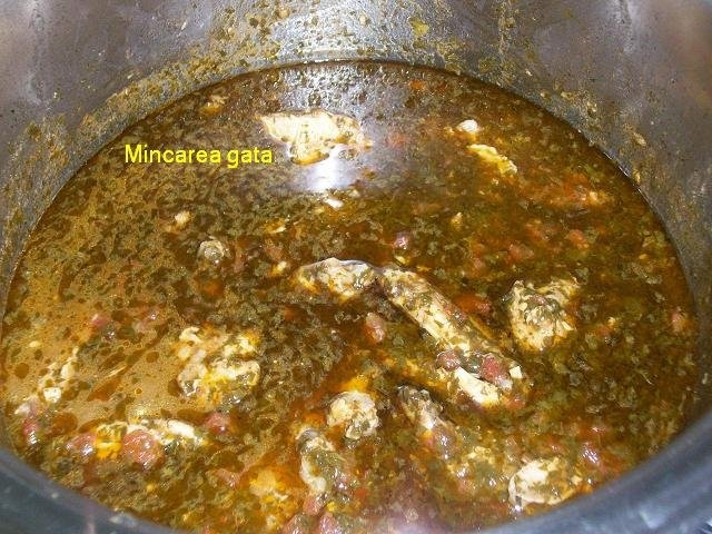 Aripioare  cu  sos  picant