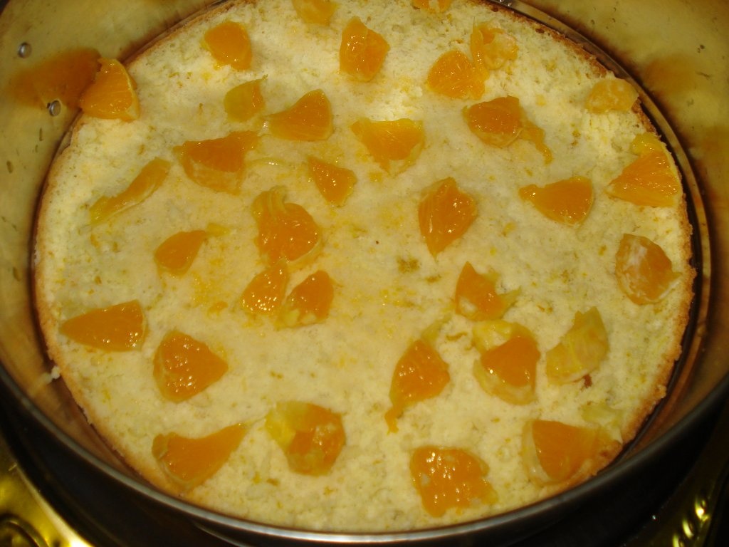 Tort cu iaurt simplu